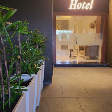 Shehnai Hotel And Banquet Hisar ภายนอก รูปภาพ